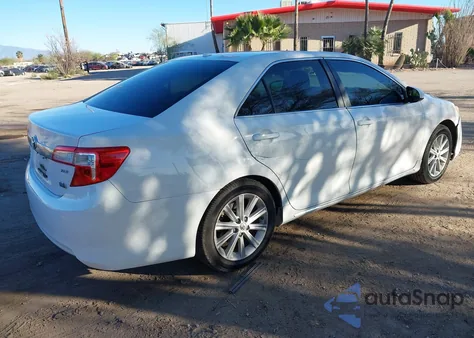 2012 Toyota Camry Hybrid Xle z USA, uszkodzony, nr VIN 4T1BD1FKXCU023015